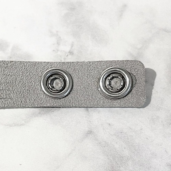 Authentic Swarovski Slake Light Gray Wrap Bracelet ( choker ). RETIRED. BNIB. - Picture 13 of 13